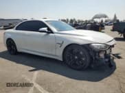 ✅ 2015 BMW M4 • VIN: WBS3U9C59FP968197 • Lot: 68169525. Wystawiony na Copart z przebiegiem 88 749 mil. Bezpłatny archiwum sprzedaży aukcyjnych z USA i szczegółowy raport historii pojazdu na DreamBid. Zdjęcie 4.