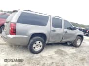 ✅ 2009 Chevrolet Suburban LS • VIN: 1GNFC16J49R184219 • Lot: 79306164. Listed on Copart with 204,958 mi. Free auction sales archive from the USA and detailed vehicle history report at DreamBid. Image 3.