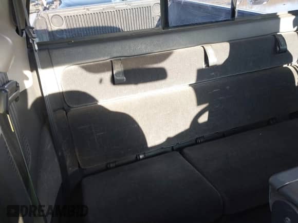 2002 Dodge Dakota Sport z VIN 1B7GL32X52S569340, wystawiony jako IAAI lot #41541480 z przebiegiem 176 632 mil mil oraz . Historia ofert i sprzedaży dostępna na DreamBid. Obrazek 8.