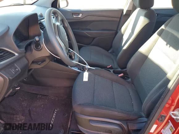 ✅ 2018 Hyundai Accent SE • VIN: 3KPC24A30JE021544 • Лот: 85011194. Опубликован ранее на Copart с пробегом 97 295 миль. Бесплатный доступ к архиву аукционных продаж из США и подробный отчёт об истории автомобиля на DreamBid. Изображение 7.