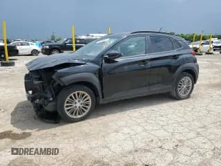 ✅ 2019 Hyundai Kona SEL • VIN: KM8K22AA9KU332872 • Лот: 66299665. Опубликован ранее на Copart с пробегом 68 610 миль. Бесплатный доступ к архиву аукционных продаж из США и подробный отчёт об истории автомобиля на DreamBid. Изображение 1.