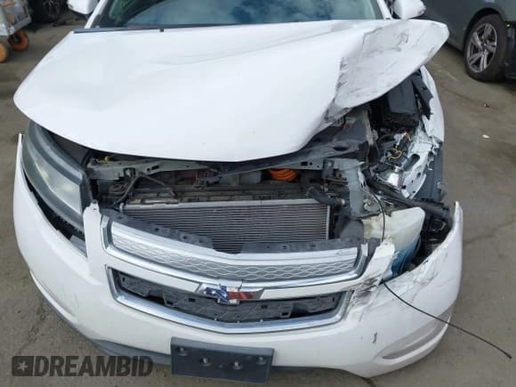 ✅ 2015 Chevrolet Volt • VIN: 1G1RC6E47FU141624 • Lot: 43303865. Wystawiony na IAAI z przebiegiem 38 622 mil. Bezpłatny archiwum sprzedaży aukcyjnych z USA i szczegółowy raport historii pojazdu na DreamBid. Zdjęcie 6.