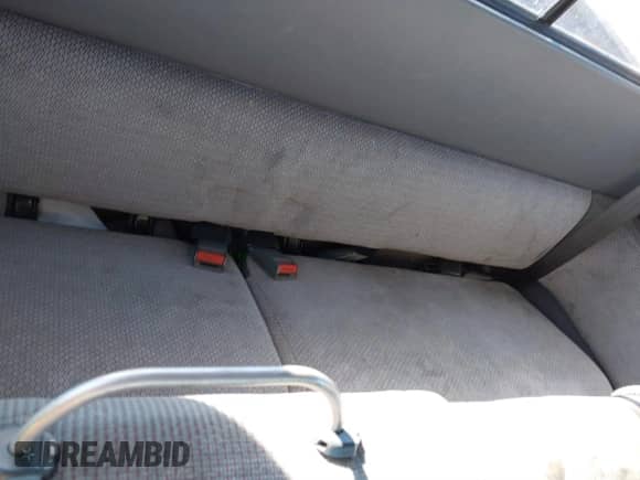 1994 Dodge Dakota z VIN 1B7GL23X6RW142082, wystawiony jako IAAI lot #41837256 z przebiegiem 179 165 mil mil oraz . Historia ofert i sprzedaży dostępna na DreamBid. Obrazek 8.