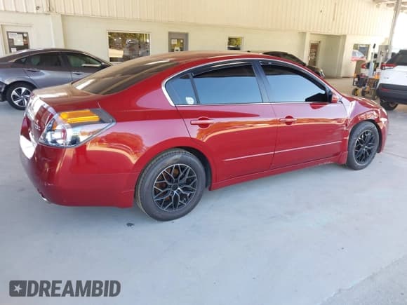 ✅ 2007 Nissan Altima S • VIN: 1N4AL21E37N486789 • Lot: 43587837. Listed on IAAI with 111,098 mi. Free auction sales archive from the USA and detailed vehicle history report at DreamBid. Image 4.