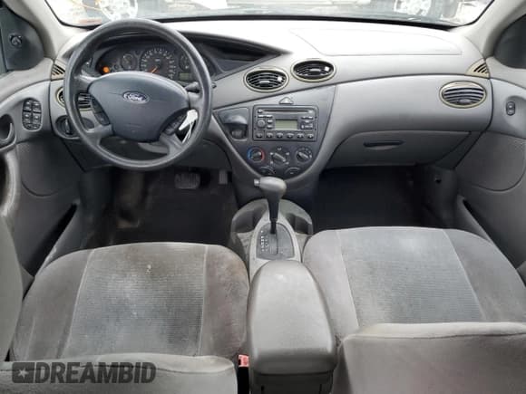 ✅ 2002 Ford Focus SE • VIN: 1FAFP34342W350331 • Lot: 57230435. Listed on Copart with 222,136 mi. Free auction sales archive from the USA and detailed vehicle history report at DreamBid. Image 8.