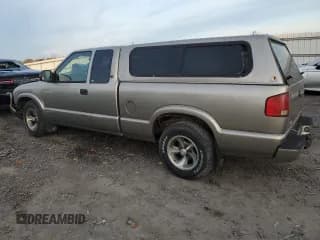 ✅ 2003 Chevrolet S-10 LS • VIN: 1GCCS19X238258362 • Лот: 85661834. Опубликован ранее на Copart с пробегом 167 841 миль. Бесплатный доступ к архиву аукционных продаж из США и подробный отчёт об истории автомобиля на DreamBid. Изображение 2.