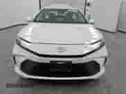 2025 Toyota Camry LE with VIN 4T1DAACKXSU001360, listed as a Copart auction lot 85889365 with 28,029 mi miles and Salvage title. Bid and sale history available at DreamBid. Image 5.