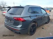 ✅ 2022 Volkswagen Tiguan SE R-Line Black • VIN: 3VV8B7AXXNM041887 • Лот: 43654622. Опубликован ранее на IAAI с пробегом 61 461 миль. Бесплатный доступ к архиву аукционных продаж из США и подробный отчёт об истории автомобиля на DreamBid. Изображение 4.