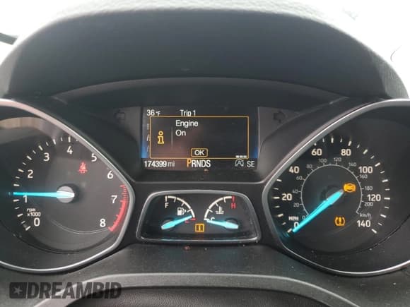 ✅ 2017 Ford Escape SE • VIN: 1FMCU9GD5HUE49110 • Lot: 51139785. Wystawiony na Copart z przebiegiem 174 399 mil. Bezpłatny archiwum sprzedaży aukcyjnych z USA i szczegółowy raport historii pojazdu na DreamBid. Zdjęcie 9.