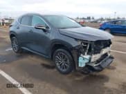 ✅ 2022 Lexus NX 250 • VIN: 2T2ADCAZ6NC002433 • Lot: 41910510. Wystawiony na IAAI z przebiegiem 13 749 mil. Bezpłatny archiwum sprzedaży aukcyjnych z USA i szczegółowy raport historii pojazdu na DreamBid. Zdjęcie 1.