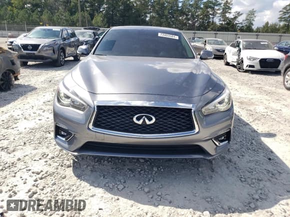 ✅ 2018 Infiniti Q50 Luxe • VIN: JN1EV7AP7JM590819 • Lot: 73403584. Wystawiony na Copart z przebiegiem 50 143 mil. Bezpłatny archiwum sprzedaży aukcyjnych z USA i szczegółowy raport historii pojazdu na DreamBid. Zdjęcie 5.