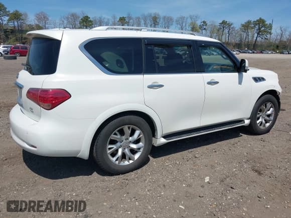✅ 2013 Infiniti QX56 • VIN: JN8AZ2NE5D9042826 • Lot: 42073857. Listed on IAAI with 77,960 mi. Free auction sales archive from the USA and detailed vehicle history report at DreamBid. Image 4.
