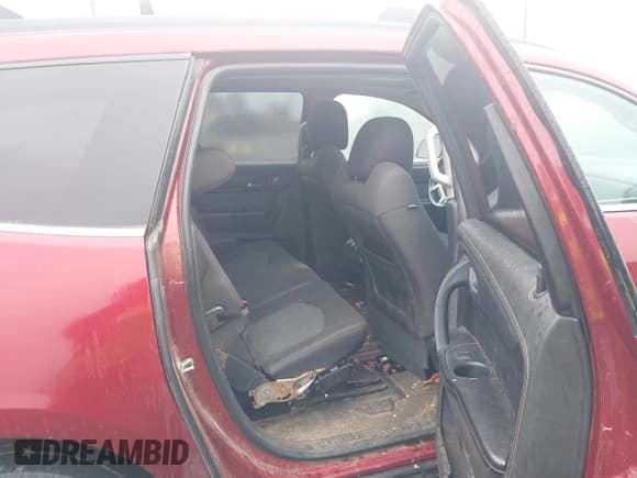 ✅ 2016 Chevrolet Traverse LT • VIN: 1GNKVGKD8GJ258314 • Lot: 43301416. Wystawiony na IAAI z przebiegiem Nie podano. Bezpłatny archiwum sprzedaży aukcyjnych z USA i szczegółowy raport historii pojazdu na DreamBid. Zdjęcie 8.