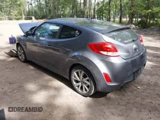 2017 Hyundai Veloster Value Edition с VIN KMHTC6AD6HU308346, выставлен на аукционе IAAI как лот 43135955 с пробегом 97 377 миль миль и . История ставок и продаж доступна на DreamBid. Изображение 3.