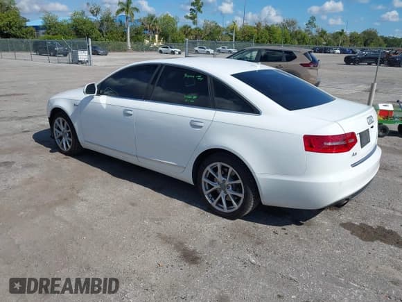 ✅ 2011 Audi A6 Premium Plus • VIN: WAUFGAFB9BN055117 • Lot: 43769842. Listed on IAAI with 155,548 mi. Free auction sales archive from the USA and detailed vehicle history report at DreamBid. Image 3.
