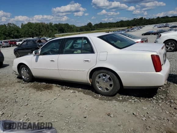 ✅ 2005 Cadillac DeVille • VIN: 1G6KD54Y85U157658 • Lot: 69035874. Listed on Copart with 173,417 mi. Free auction sales archive from the USA and detailed vehicle history report at DreamBid. Image 2.