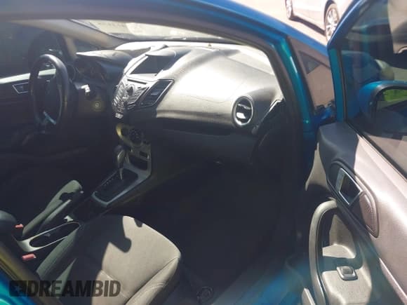 ✅ 2015 Ford Fiesta SE • VIN: 3FADP4BJ8FM161976 • Lot: 43412158. Listed on IAAI with 124,853 mi. Free auction sales archive from the USA and detailed vehicle history report at DreamBid. Image 5.