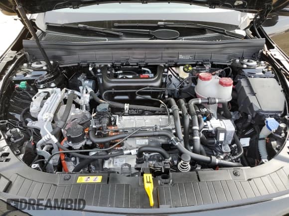 ✅ 2024 Mercedes-Benz EQB 300 • VIN: W1N9M0KB8RN109986 • Lot: 71323445. Wystawiony na Copart z przebiegiem 4 957 mil. Bezpłatny archiwum sprzedaży aukcyjnych z USA i szczegółowy raport historii pojazdu na DreamBid. Zdjęcie 11.