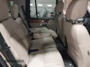 ✅ 2015 Land Rover LR4 HSE • VIN: SALAG2V68FA750668 • Lot: 41874827. Listed on IAAI with 125,285 mi. Free auction sales archive from the USA and detailed vehicle history report at DreamBid. Image 8.