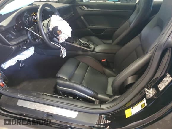 ✅ 2020 Porsche 911 Carrera S • VIN: WP0AB2A93LS226095 • Lot: 57323815. Listed on Copart with 22,021 mi. Free auction sales archive from the USA and detailed vehicle history report at DreamBid. Image 7.