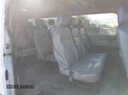 ✅ 2018 Ford Transit Passenger XL • VIN: 1FBZX2YM1JKA33699 • Lot: 41786863. Wystawiony na IAAI z przebiegiem 138 735 mil. Bezpłatny archiwum sprzedaży aukcyjnych z USA i szczegółowy raport historii pojazdu na DreamBid. Zdjęcie 8.