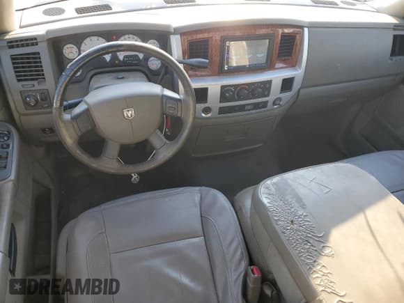 ✅ 2007 Dodge 1500 SLT • VIN: 1D7HA18257S185887 • Лот: 76272924. Опубликован ранее на Copart с пробегом 169 872 миль. Бесплатный доступ к архиву аукционных продаж из США и подробный отчёт об истории автомобиля на DreamBid. Изображение 16.