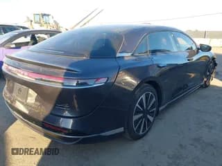 ✅ 2023 Lucid Air Touring • VIN: 50EA1TEA1PA002151 • Lot: 41219565. Wystawiony na IAAI z przebiegiem 8 215 mil. Bezpłatny archiwum sprzedaży aukcyjnych z USA i szczegółowy raport historii pojazdu na DreamBid. Zdjęcie 4.