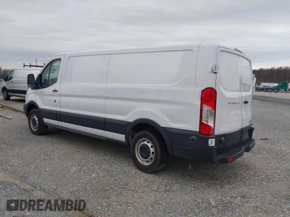 ✅ 2019 Ford Transit Cargo • VIN: 1FTYE2YM7KKB75117 • Lot: 43631171. Wystawiony na IAAI z przebiegiem 35 158 mil. Bezpłatny archiwum sprzedaży aukcyjnych z USA i szczegółowy raport historii pojazdu na DreamBid. Zdjęcie 3.