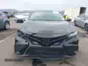 2023 Toyota Camry SE Nightshade с VIN 4T1T11AK0PU811053, выставлен на аукционе IAAI как лот 43381089 с пробегом 45 518 миль миль и . История ставок и продаж доступна на DreamBid. Изображение 13.