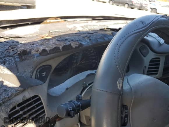 2002 Chevrolet Impala LS с VIN 2G1WH55K329155878, выставлен на аукционе Copart как лот 77120614 с пробегом Не указан миль и Списание • Salvage title. История ставок и продаж доступна на DreamBid. Изображение 9.