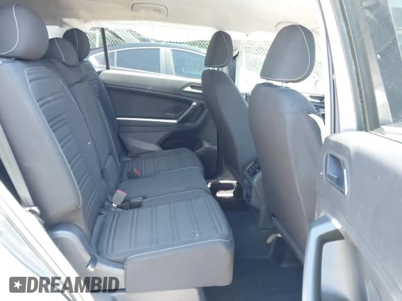 ✅ 2024 Volkswagen Tiguan S • VIN: 3VVRB7AX5RM142006 • Lot: 42199560. Listed on IAAI with 235 mi. Free auction sales archive from the USA and detailed vehicle history report at DreamBid. Image 8.