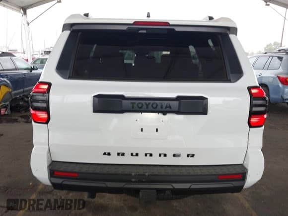 ✅ 2025 Toyota 4Runner TRD Off Road • VIN: JTEVA5BR3S5040781 • Lot: 43441456. Listed on IAAI with 1,376 mi. Free auction sales archive from the USA and detailed vehicle history report at DreamBid. Image 16.