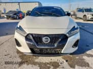 ✅ 2019 Nissan Maxima SL • VIN: 1N4AA6AV3KC379419 • Лот: 90882275. Опубликован ранее на Copart с пробегом 172 886 миль. Бесплатный доступ к архиву аукционных продаж из США и подробный отчёт об истории автомобиля на DreamBid. Изображение 5.