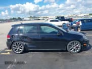 ✅ 2013 Volkswagen Golf GTI • VIN: WVWHD7AJXDW135092 • Lot: 43552972. Wystawiony na IAAI z przebiegiem 106 972 mil. Bezpłatny archiwum sprzedaży aukcyjnych z USA i szczegółowy raport historii pojazdu na DreamBid. Zdjęcie 12.