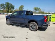 ✅ 2021 Chevrolet Silverado 1500 RST • VIN: 3GCUYEED1MG129918 • Lot: 70955564. Wystawiony na Copart z przebiegiem 19 070 mil. Bezpłatny archiwum sprzedaży aukcyjnych z USA i szczegółowy raport historii pojazdu na DreamBid. Zdjęcie 2.