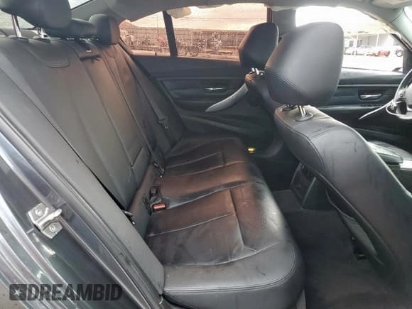 ✅ 2013 BMW 3 Series 328i • VIN: WBA3A5G53DNP19533 • Lot: 55752525. Listed on Copart with 92,472 mi. Free auction sales archive from the USA and detailed vehicle history report at DreamBid. Image 10.