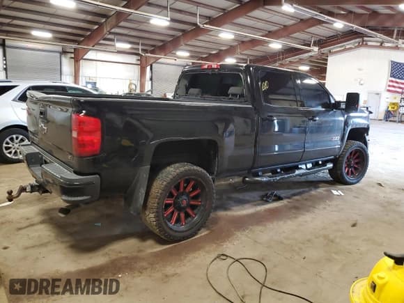 ✅ 2018 Chevrolet Silverado 2500HD LT • VIN: 1GC1KVEY7JF237979 • Lot: 68189035. Listed on Copart with Not provided. Free auction sales archive from the USA and detailed vehicle history report at DreamBid. Image 3.