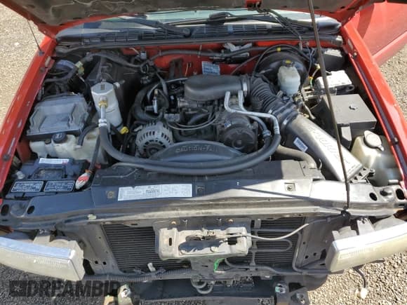 ✅ 2003 Chevrolet S-10 LS • VIN: 1GCDT13X63K142000 • Лот: 55605215. Опубликован ранее на Copart с пробегом 91 864 миль. Бесплатный доступ к архиву аукционных продаж из США и подробный отчёт об истории автомобиля на DreamBid. Изображение 11.