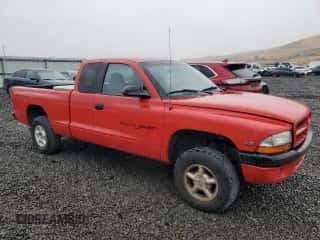 1998 Dodge Dakota SLT with VIN 1B7GG22X1WS598712, listed as a Copart auction lot 76095004 with 196,012 mi miles and Salvage title. Bid and sale history available at DreamBid. Image 4.