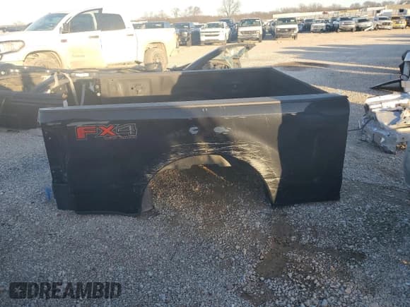 ✅ 2017 Ford F-250 • VIN: N0V1N0NPART • Лот: 43234715. Опубликован ранее на Copart с пробегом Не указан. Бесплатный доступ к архиву аукционных продаж из США и подробный отчёт об истории автомобиля на DreamBid. Изображение 3.