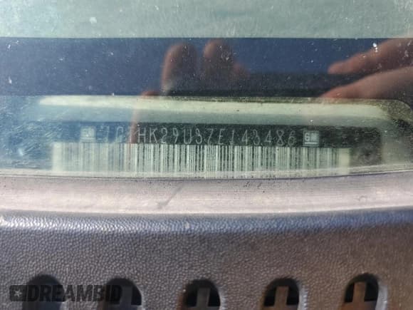 ✅ 2007 GMC Sierra 2500HD SLE1 • VIN: 1GTHK29U37E143486 • Лот: 62153395. Опубликован ранее на Copart с пробегом 207 666 миль. Бесплатный доступ к архиву аукционных продаж из США и подробный отчёт об истории автомобиля на DreamBid. Изображение 13.