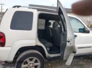 ✅ 2005 Jeep Liberty Limited • VIN: 1J4GL58K05W720079 • Lot: 43874348. Wystawiony na IAAI z przebiegiem 158 239 mil. Bezpłatny archiwum sprzedaży aukcyjnych z USA i szczegółowy raport historii pojazdu na DreamBid. Zdjęcie 8.