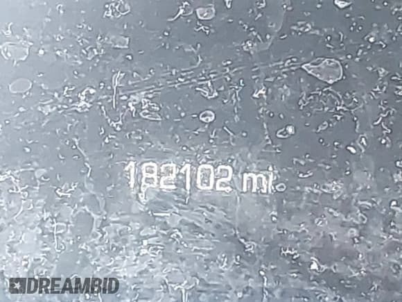 ✅ 2016 Chrysler 300 Limited • VIN: 2C3CCARG5GH170892 • Lot: 43290802. Listed on IAAI with 182,102 mi. Free auction sales archive from the USA and detailed vehicle history report at DreamBid. Image 16.