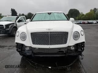 ✅ 2020 Bentley Bentayga • VIN: SJAAJ2ZV0LC027778 • Lot: 65658693. Wystawiony na Copart z przebiegiem 44 853 mil. Bezpłatny archiwum sprzedaży aukcyjnych z USA i szczegółowy raport historii pojazdu na DreamBid. Zdjęcie 5.