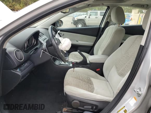 ✅ 2010 Mazda 6 S Touring Plus • VIN: 1YVHZ8CB6A5M39478 • Lot: 82435745. Wystawiony na Copart z przebiegiem 128 685 mil. Bezpłatny archiwum sprzedaży aukcyjnych z USA i szczegółowy raport historii pojazdu na DreamBid. Zdjęcie 7.