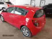 2014 Chevrolet Sonic LS с VIN 1G1JB6SHXE4167088, выставлен на аукционе IAAI как лот 43573823 с пробегом 131 127 миль миль и . История ставок и продаж доступна на DreamBid. Изображение 3.
