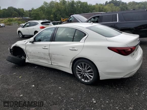 ✅ 2023 Infiniti Q50 Luxe • VIN: JN1EV7BR2PM542637 • Lot: 71250935. Listed on Copart with 19,349 mi. Free auction sales archive from the USA and detailed vehicle history report at DreamBid. Image 2.