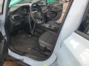 ✅ 2023 Chevrolet Bolt EV 1LT • VIN: 1G1FW6S09P4169616 • Lot: 86484964. Wystawiony na Copart z przebiegiem 15 534 mil. Bezpłatny archiwum sprzedaży aukcyjnych z USA i szczegółowy raport historii pojazdu na DreamBid. Zdjęcie 7.