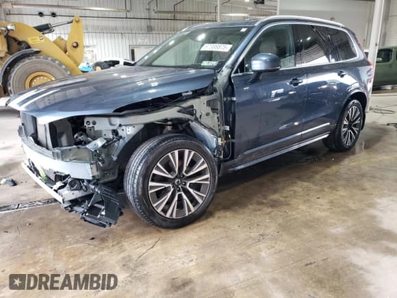 ✅ 2021 Volvo XC90 Momentum • VIN: YV4A22PKXM1694694 • Lot: 67388875. Listed on Copart with 105,130 mi. Free auction sales archive from the USA and detailed vehicle history report at DreamBid. Image 1.