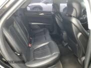 ✅ 2016 Lincoln MKZ Hybrid • VIN: 3LN6L2LU9GR632268 • Lot: 50937895. Wystawiony na Copart z przebiegiem 133 881 mil. Bezpłatny archiwum sprzedaży aukcyjnych z USA i szczegółowy raport historii pojazdu na DreamBid. Zdjęcie 11.